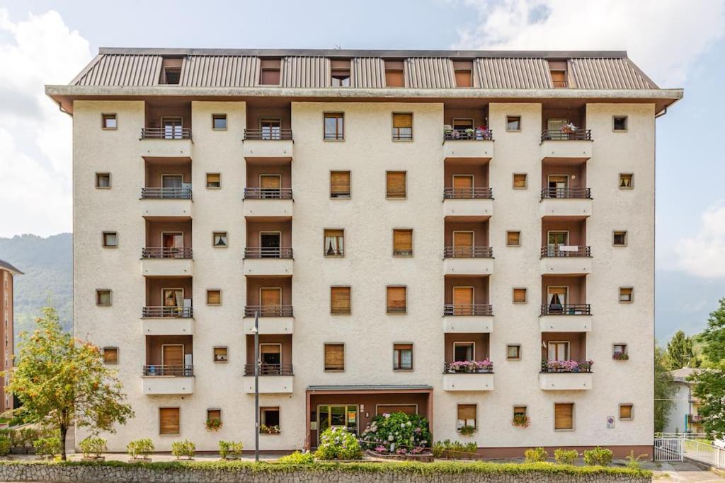 Appartamento Nel Cuore Della Valsassina Moggio  외부 사진